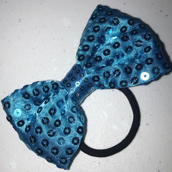 NWOT Set of Turquoise Sequined Bow Hair Ties - Picture 3 of 3